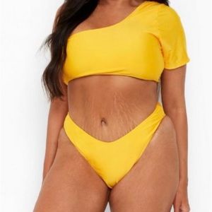 Yellow one shoulder sleeve bikini swimsuit set